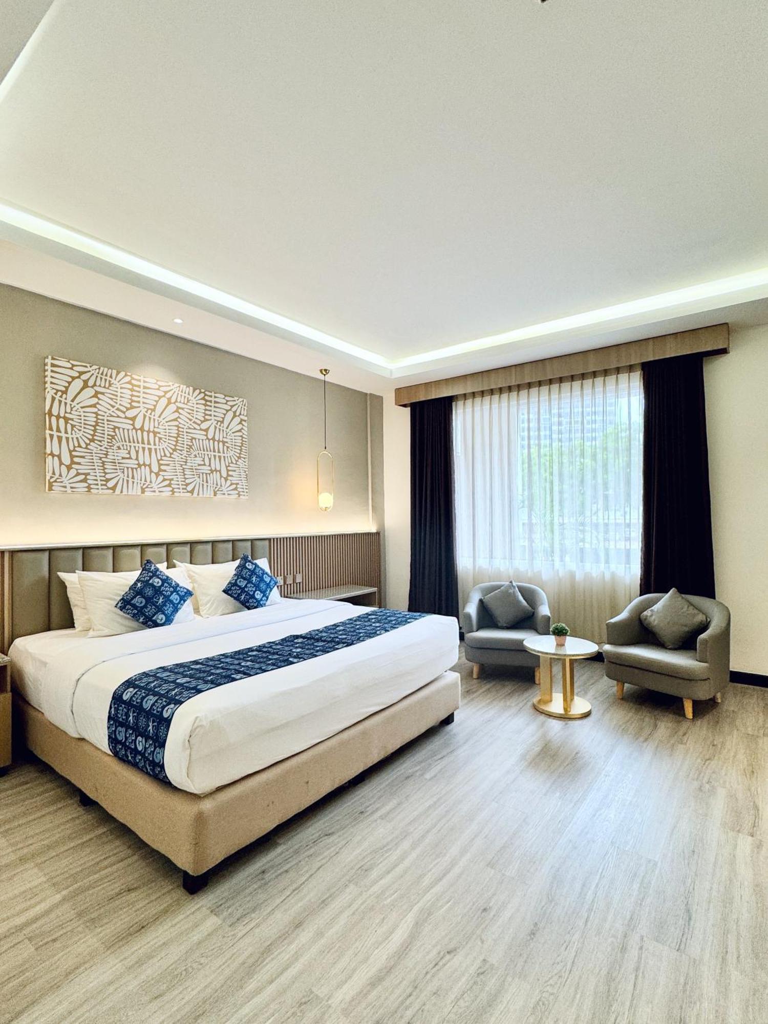Batam Harbour Boutique Hotel & Spa Nagoya Esterno foto