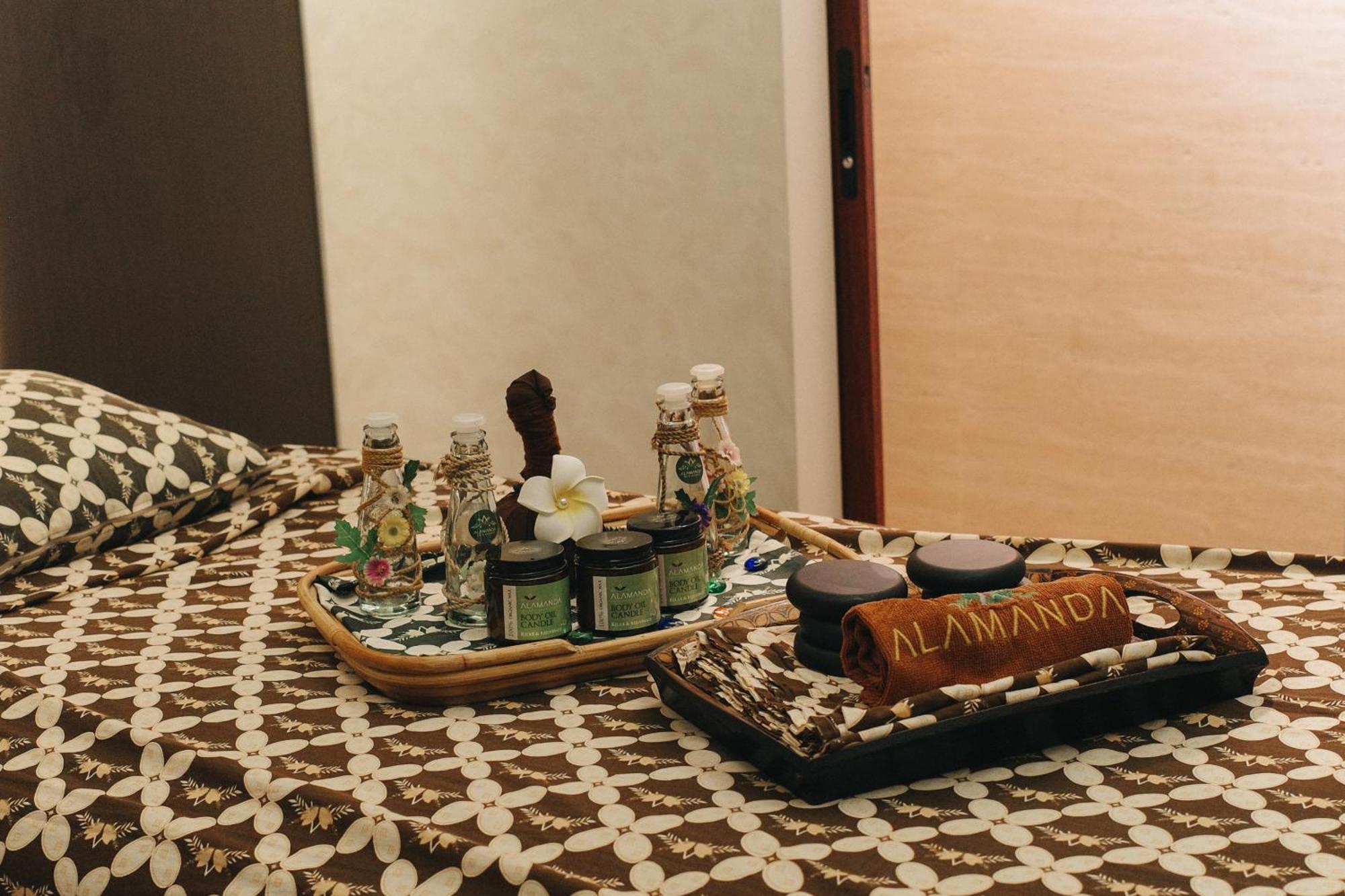 Batam Harbour Boutique Hotel & Spa Nagoya Esterno foto