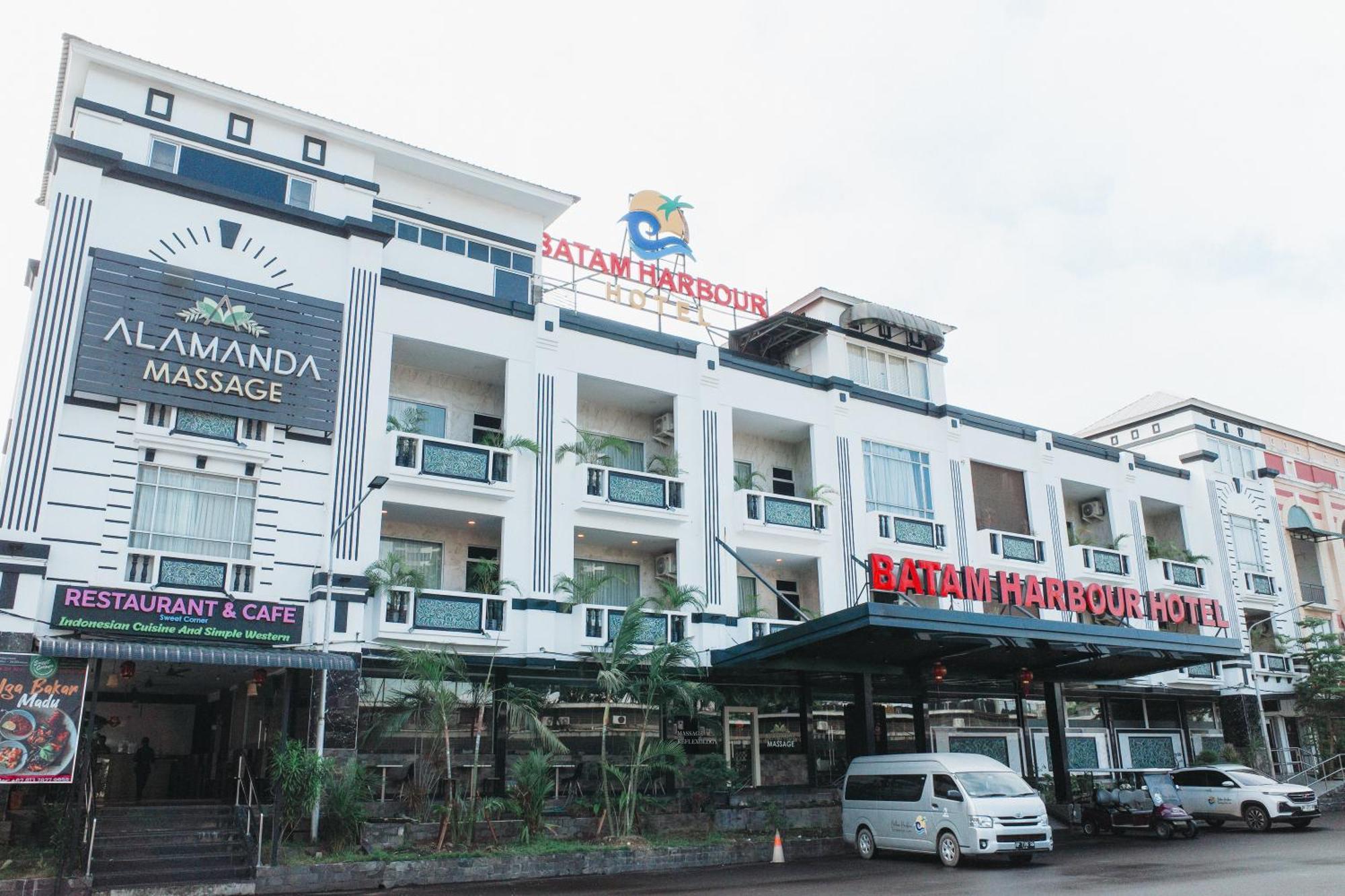 Batam Harbour Boutique Hotel & Spa Nagoya Esterno foto